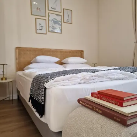 The Secret Garden - Bed & Breakfast Keszthely