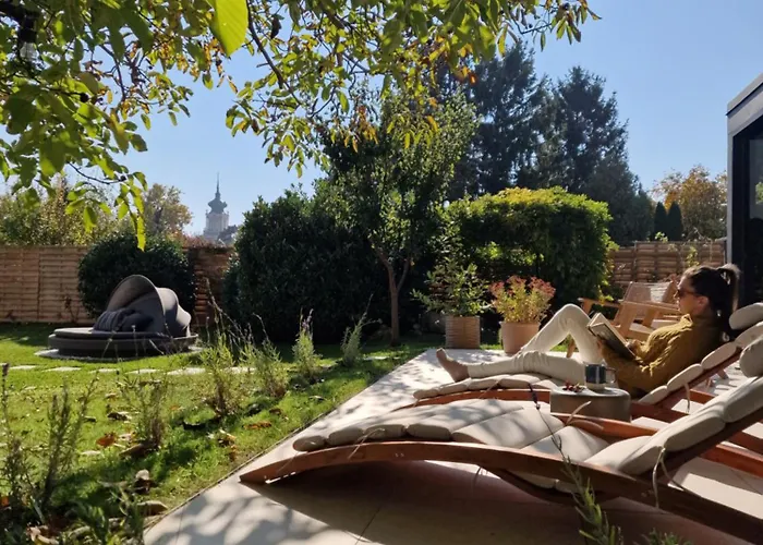 The Secret Garden - 4*