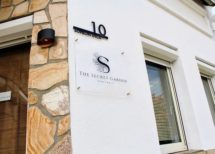 B&B The Secret Garden - 4*